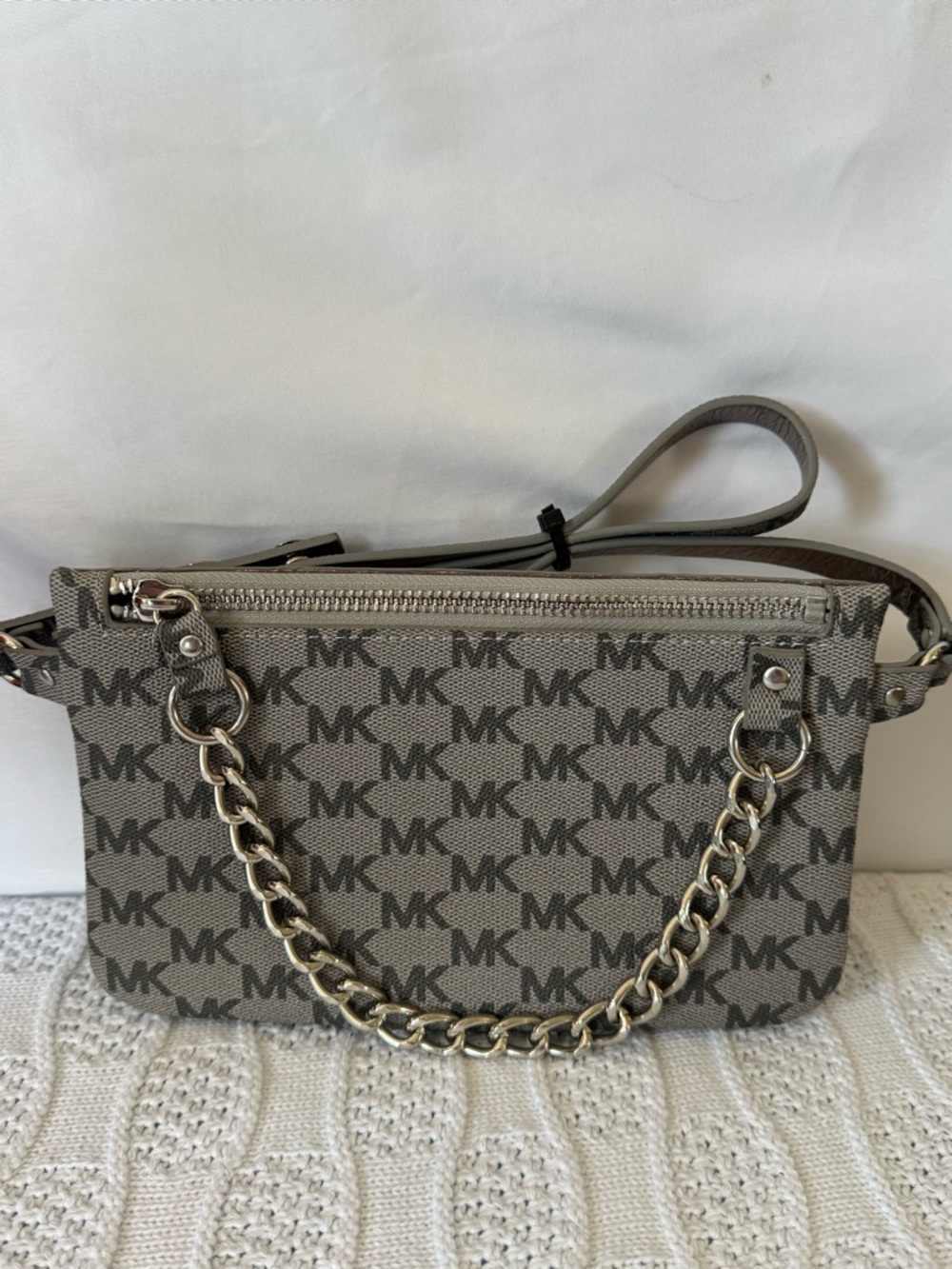 Michael Kors NWOT XL  belt bag